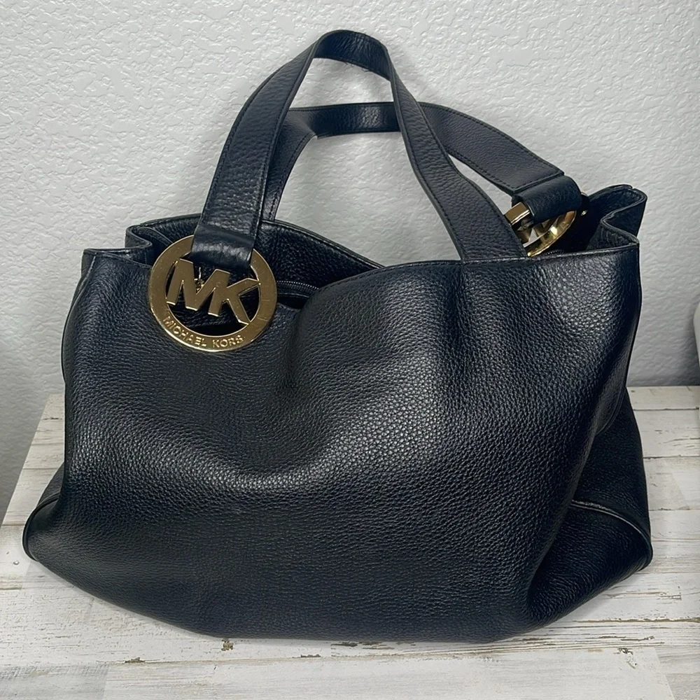 Michael Kors Fulton East West Black Pebbled Leather Tote.